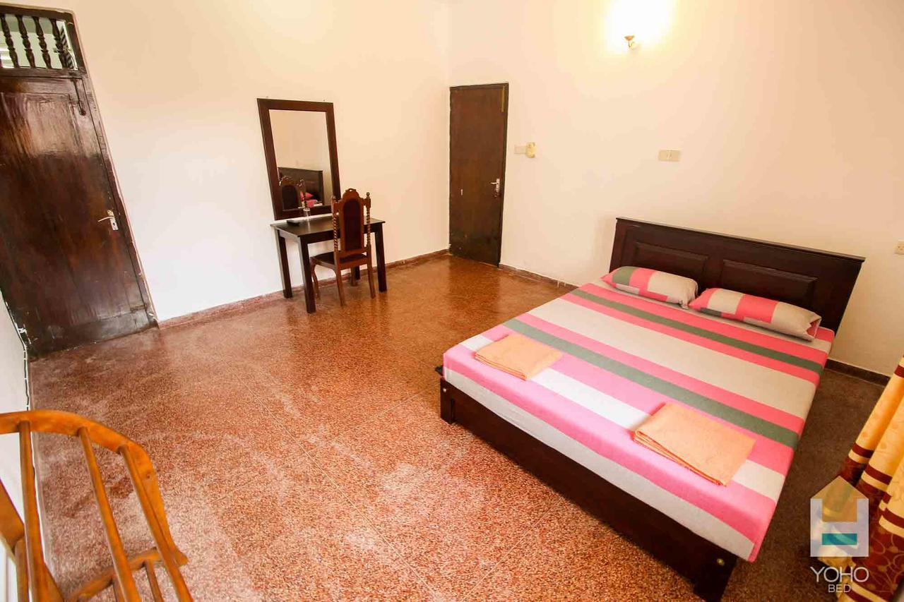 Yoho Relax On Otel Kolombo Dış mekan fotoğraf